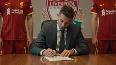 Bournemouth duo join Liverpool