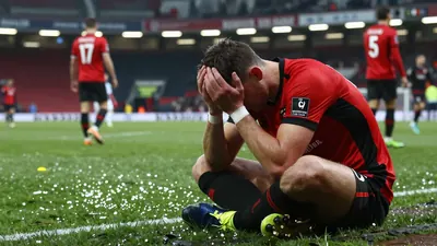 Bournemouth were denied a first win of the season as James Tarkowski's injury-time header secured a 1-1 draw for Everton...